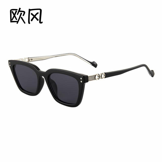 Ottoman 5559 Korean version new small frame black frame trendy sunglasses hip-hop retro plain frame for both men and women
