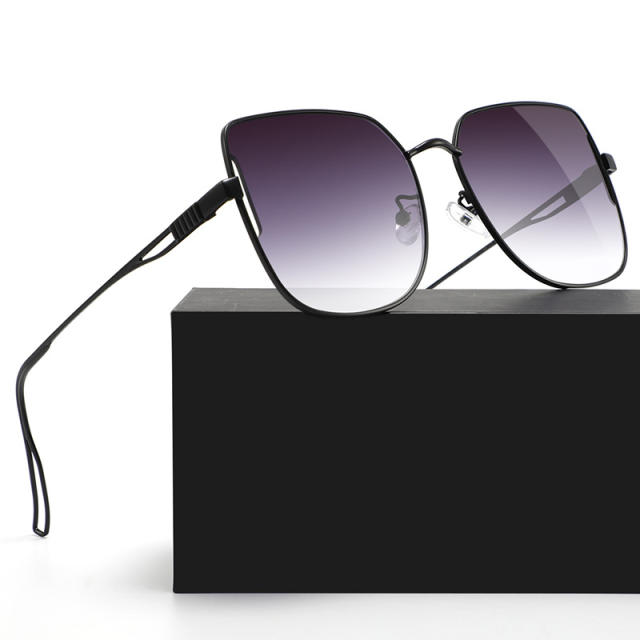 2023 New sunglasses for women, high-end, UV resistant, large frame, slimming glasses for men, wholesale of sun protection sunglasses